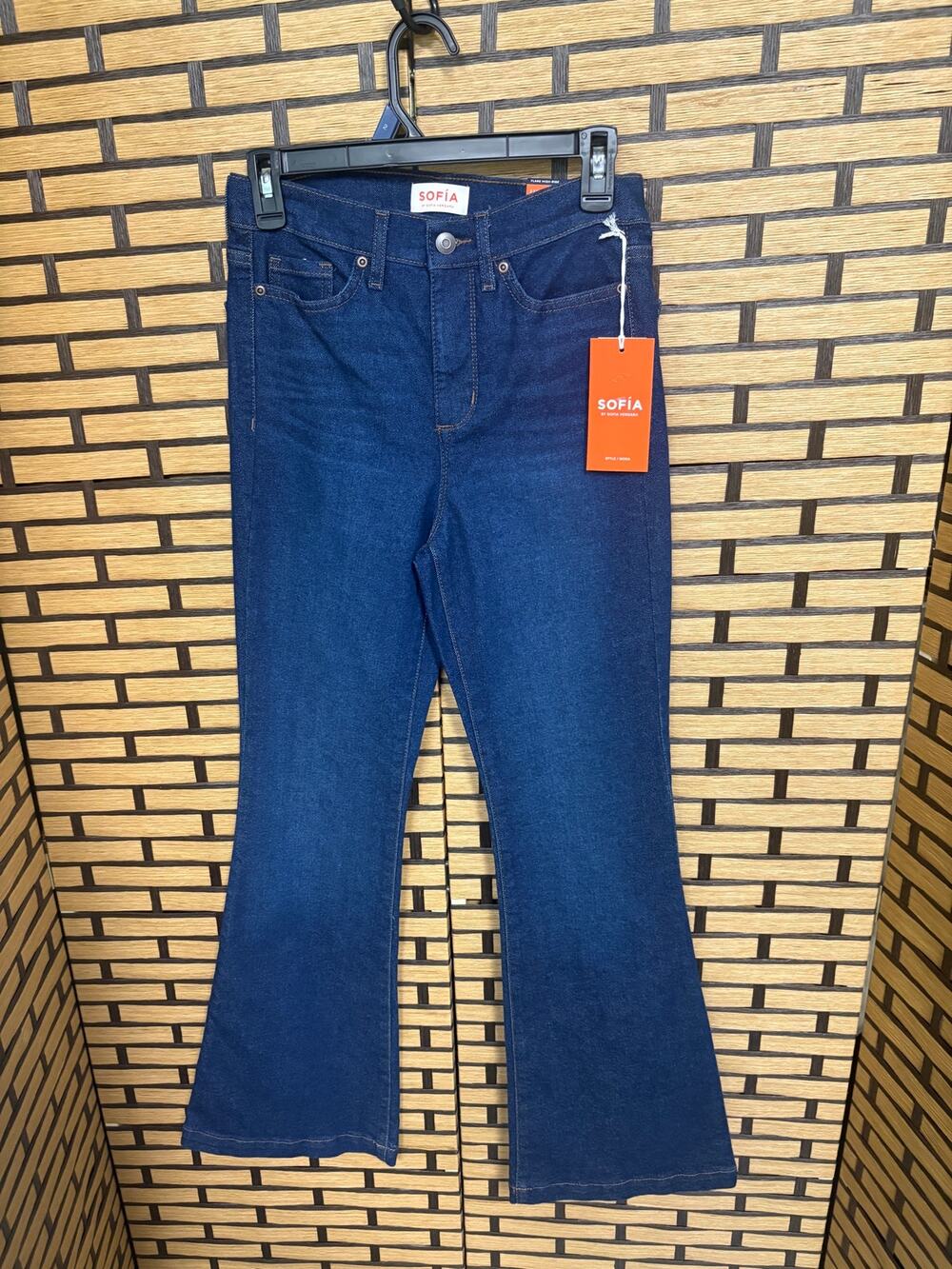 Sofia by Sofia Vergara High Rise‎ Flare Leg Jeans Size 2